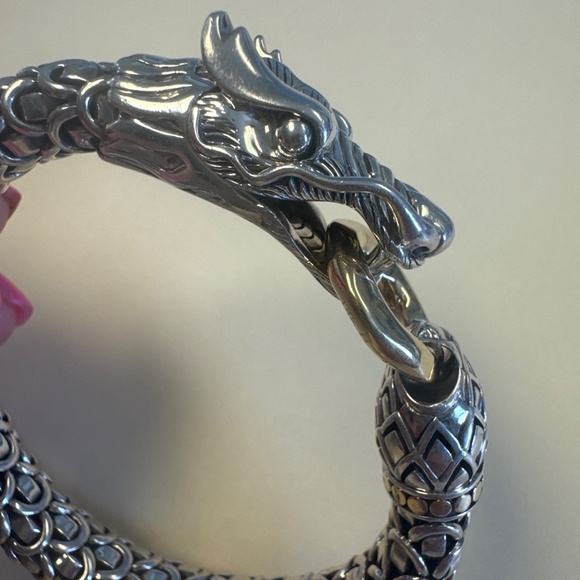 John Hardy Naga bracelet with gold accents - Picture 3 of 4
